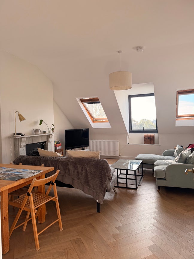 Room available in Clifton  Main Photo