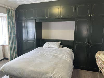 Double room in a semi-detached House Main Photo