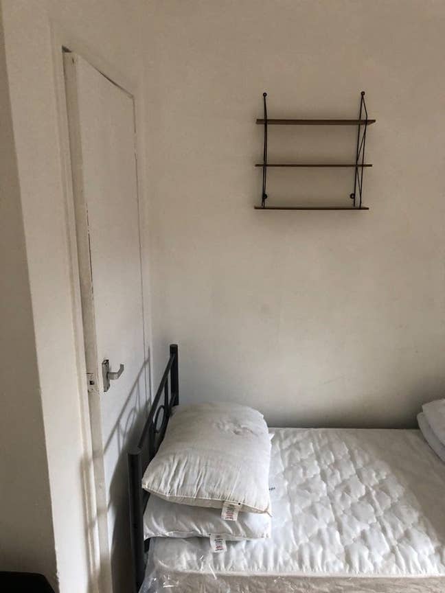  Large Double-- Room Main Photo