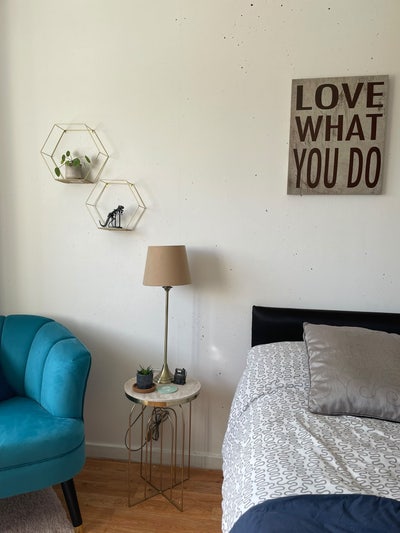Big central Double bedroom Main Photo