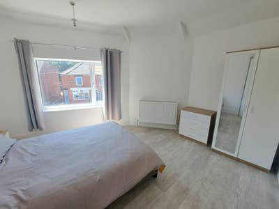*HOUSE SHARE* Church Street, Creswell Main Photo