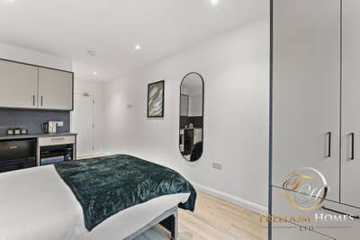 🎺Amazing Studio in Fletton, High Street 🎺 Main Photo