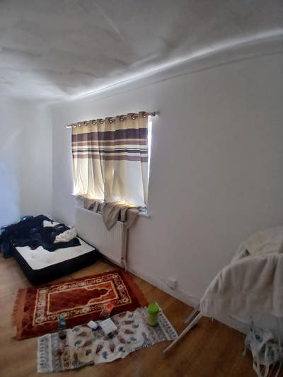 Room to let so14 Derby road Main Photo