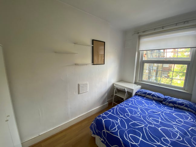From 1.11! Lovely Double! Zone 1! Liverpool Street Main Photo