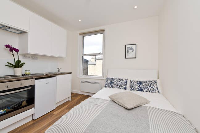 Studio Flat available in W12 Main Photo