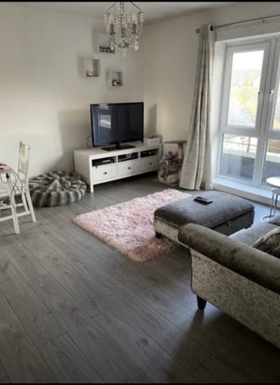 2 bedroom flat for rent Main Photo
