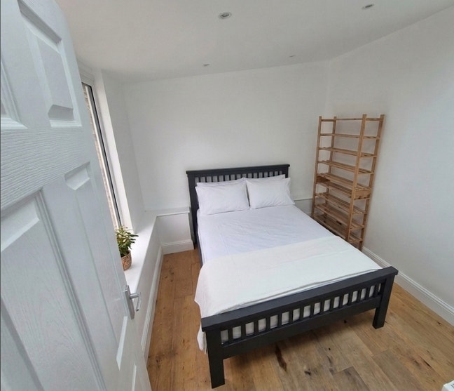 Quiet 4‑bed home in beautiful Gosfield village Main Photo