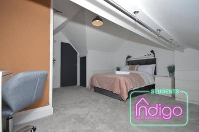 Kimberley Road, ST5💘 5 Bed House Share! ❇️ Main Photo