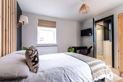 The Tranquil Property In Kendrick Close PE2 Main Photo