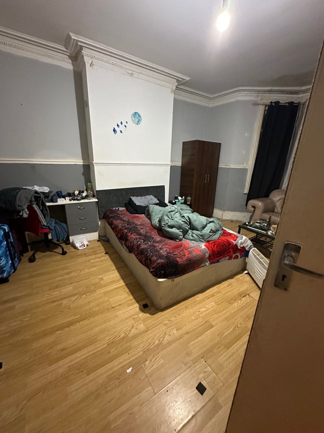 Double Room Available – Wingrove Avenue, Fenham Main Photo