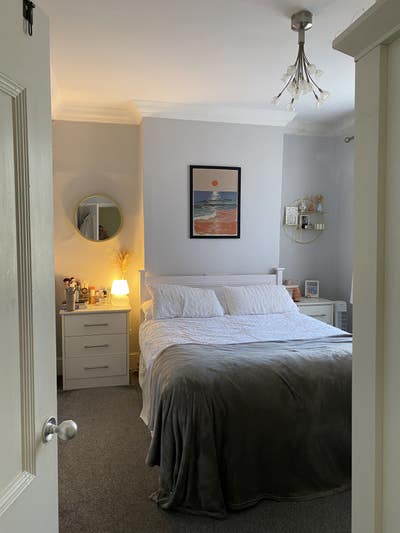 Spacious double room in friendly Balham maisonette Main Photo