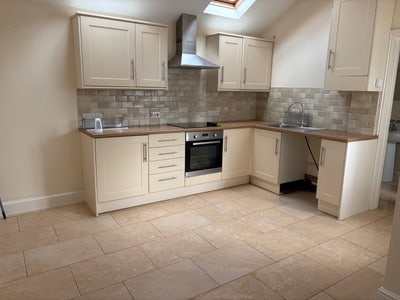 2 bed ground floor flat in Sidmouth  Main Photo
