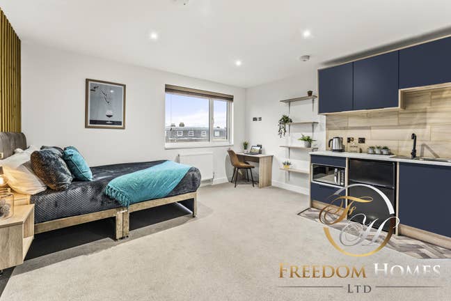 🏙️ City Centre Studio on Dickens Street - PE1 Main Photo
