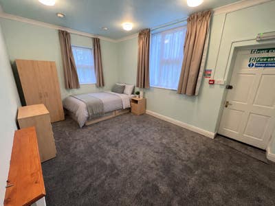 Double Room – Fordham Road, Newmarket (3SL6) Main Photo