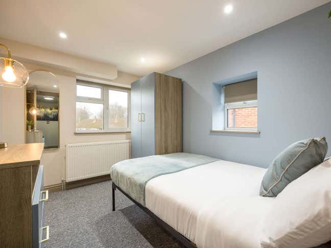 Ensuite Rooms Available 🏡 Norreys Road Main Photo