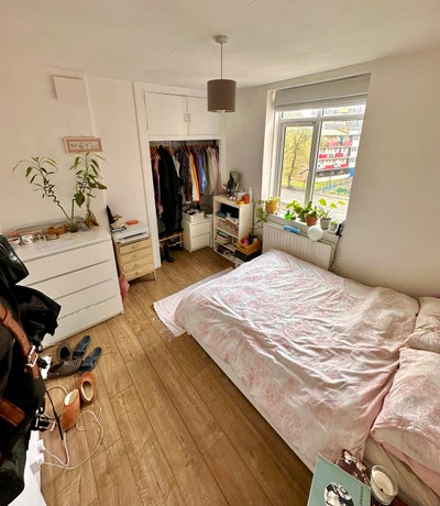 Double room available in Homerton flat Main Photo
