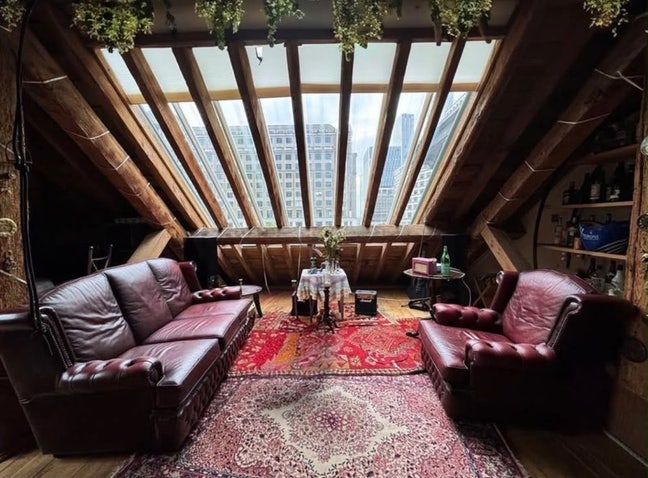 Double en-suite room in Canary Wharf Penthouse. Main Photo