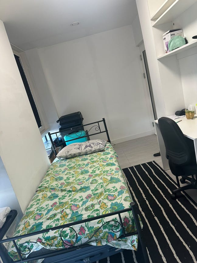 Single Room Available Main Photo