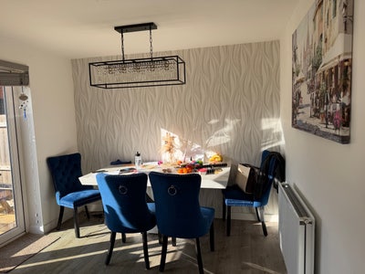 3 Rooms in Spacious Banbury Home  Main Photo