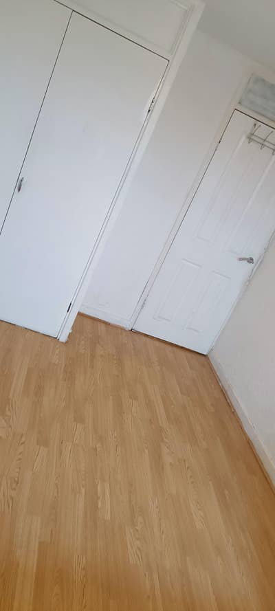 Large Double Room All Bills Included  Main Photo