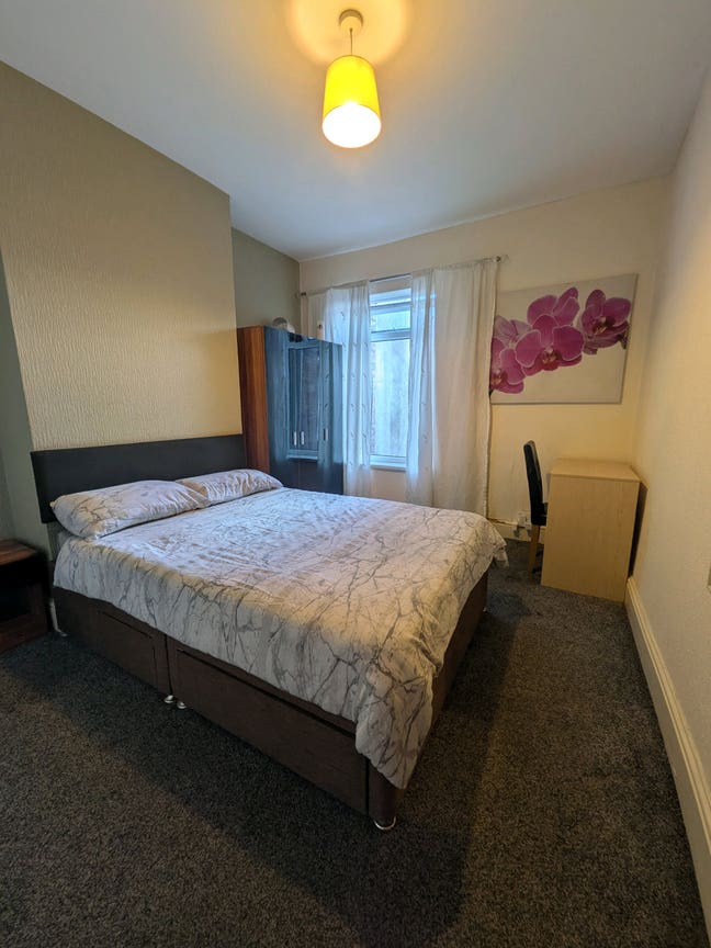 Furnished Double Rooms ready to move in. Main Photo