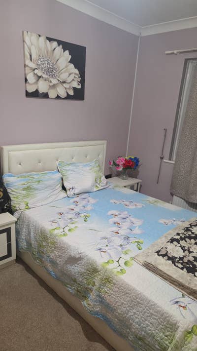 Double Room is available for rent in - UB6 8QW Main Photo