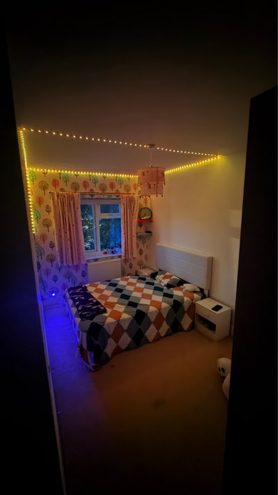 Large double bedroom  Main Photo