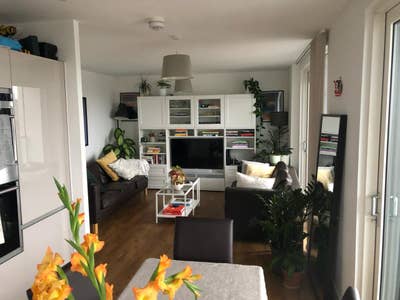 11th floor flat Dalston Square, lovely views! Main Photo