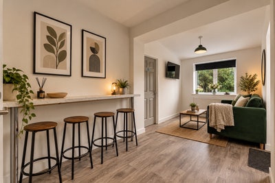 Brand New En Suite Room - Available Now  Main Photo