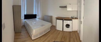 Furnished Studio in Leyton  Main Photo