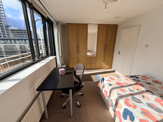 MOVE TODAY-all incl-master+balcony-12m High St Ken Main Photo