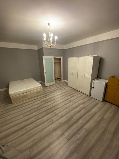 🏡 Big Double Room to Let in - Hampstead Main Photo