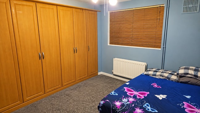 Spacious Double Room RM6 | Chadwell Heath Main Photo