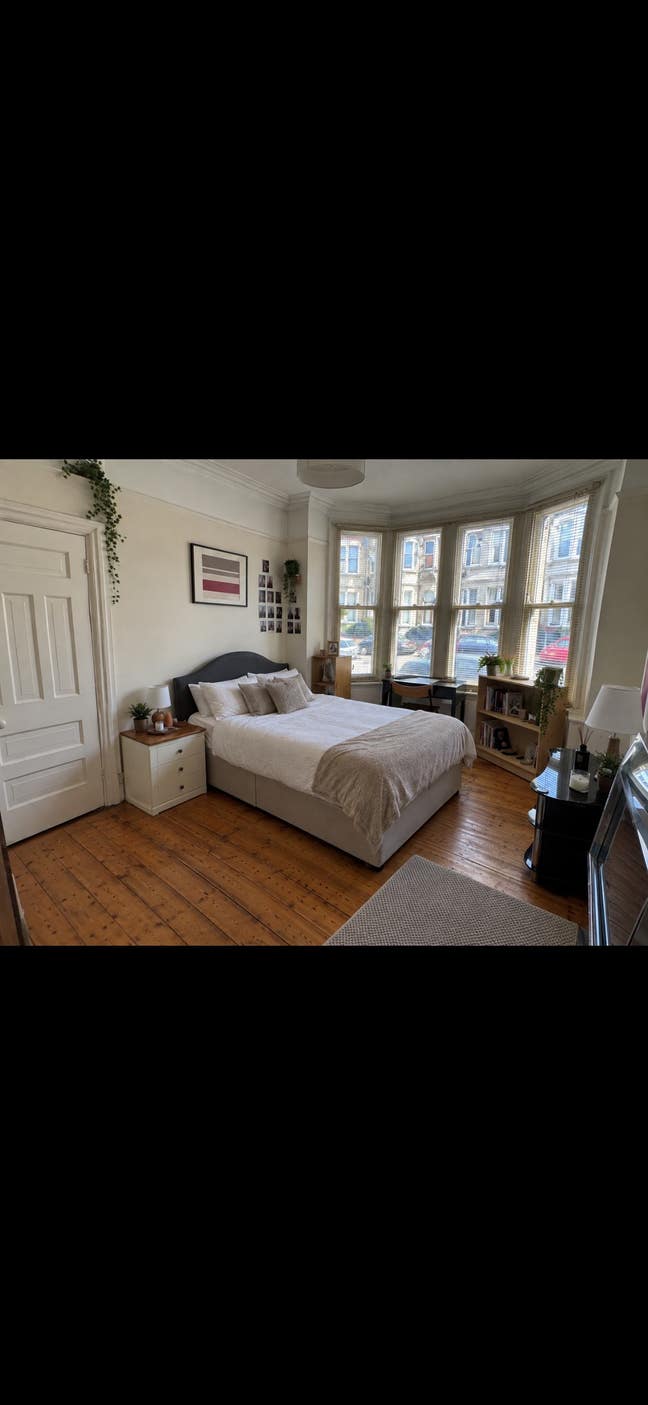 Double Room &pound;500 – Heathfield Road, Cardiff Main Photo
