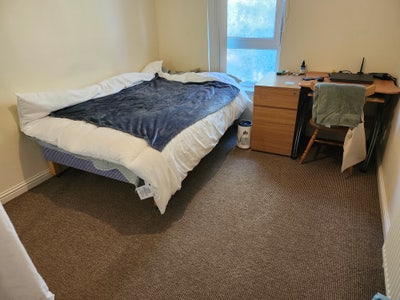 Double room close to Perth Road Main Photo