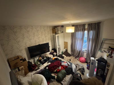Spacious double room to rent in Feltham, TW14 Main Photo