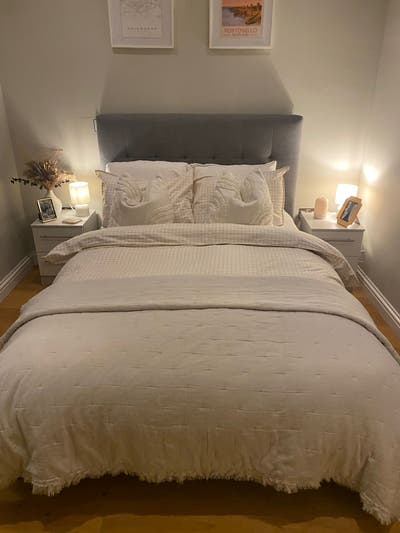 X2 Rooms in Large 3 Bedroom House - W Garden  Main Photo