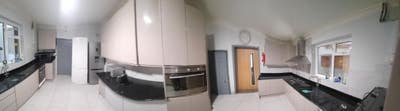  Loft and Double Rooms to Rent Main Photo
