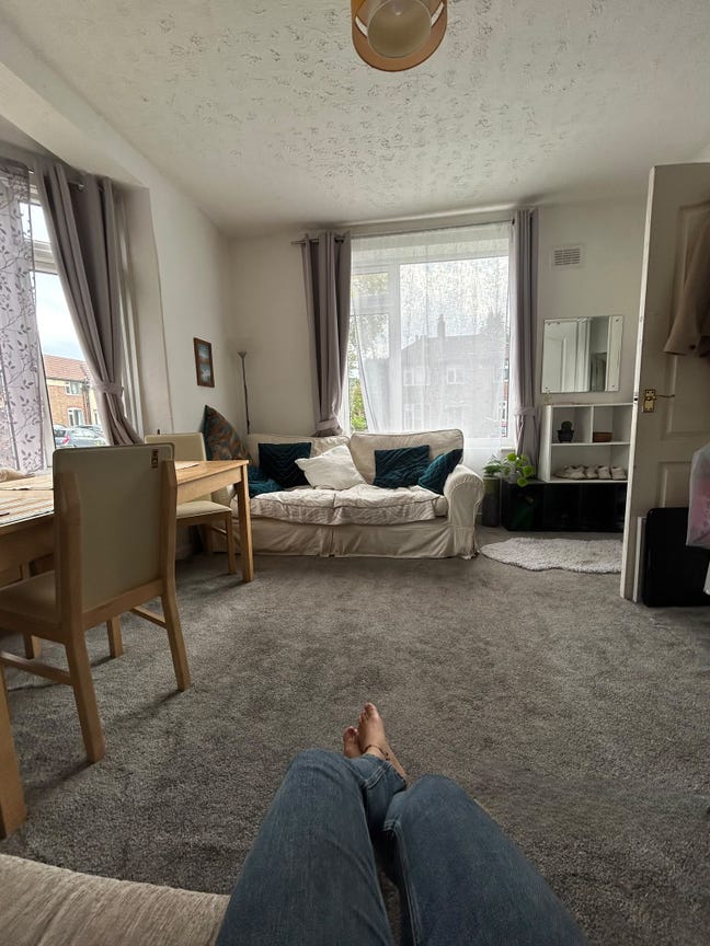 Fully furnished double room  Main Photo
