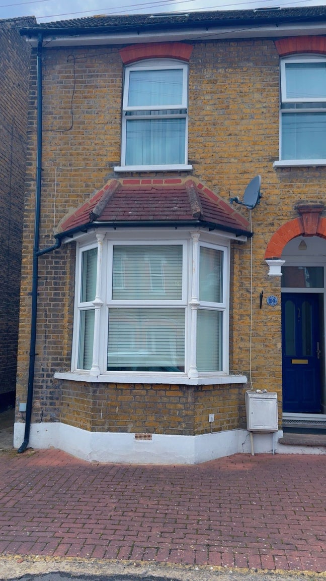 Rooms to let  Main Photo