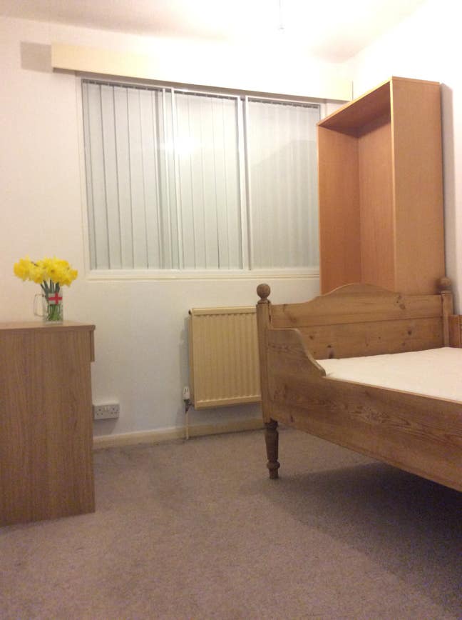 Available NOW -Single room to Addenbrooke & ARM Main Photo
