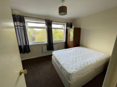 Nice Room - Fishermead Main Photo
