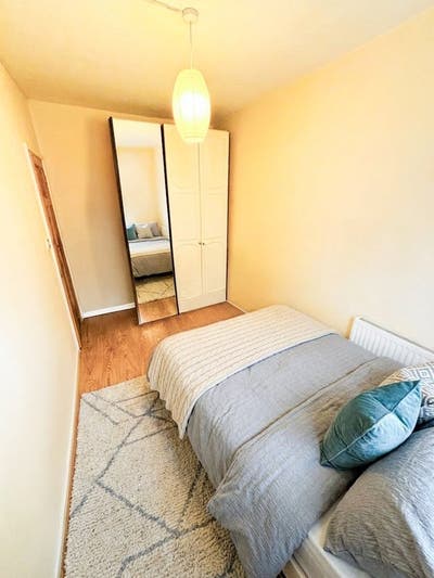 🏡 Edgware Road | 5 Mins from Station | 1st nov Main Photo