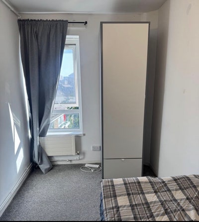 Room to Rent Main Photo
