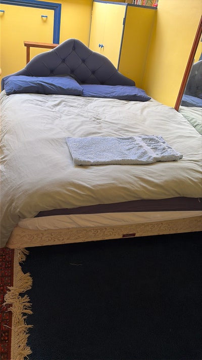 Room short term let Main Photo