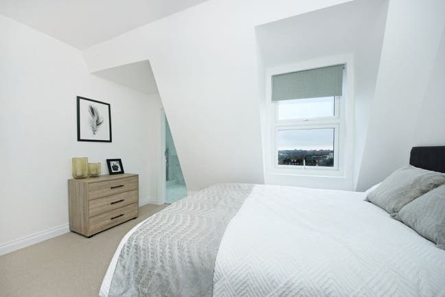 Ensuite room in Greenford Main Photo