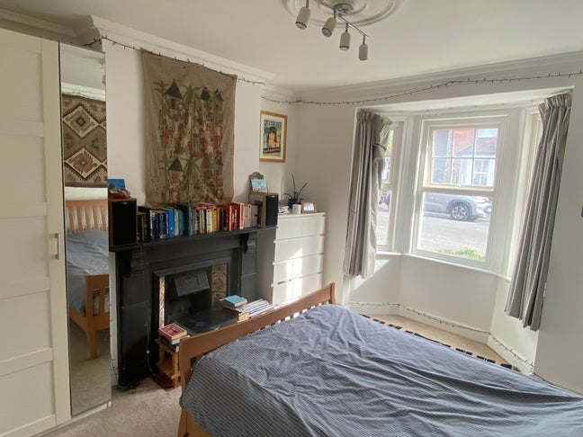 Short term house share, Central - GU1  (BILLS INC) Main Photo