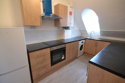 Newly Refurbished One Bedroom Flat Main Photo
