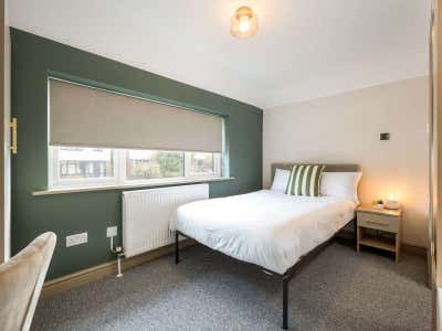 Ensuite Rooms Available 🏡 Lime Road Main Photo