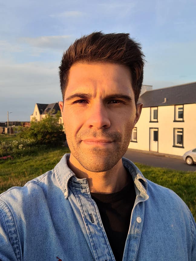 Professional engineer, Male 37, Seeking room Main Photo